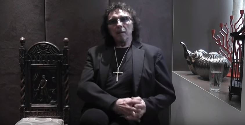 Tony Iommi: nem parece que o Black Sabbath acabou