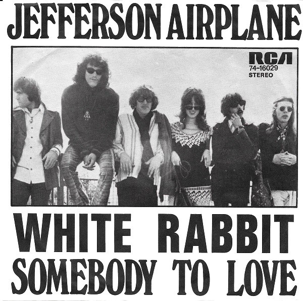 E as bandas marciais descobrem White Rabbit, do Jefferson Airplane