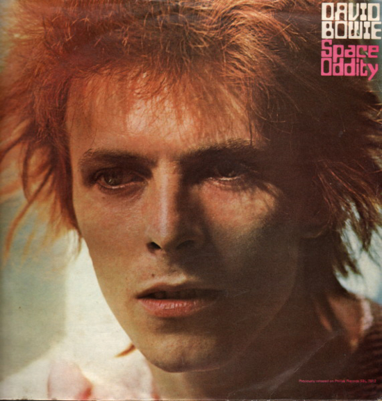 David Bowie na capa do disco Space Oddity: foto de Mick Rock