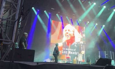 Alanis Morissette homenageia Taylor Hawkins em festival