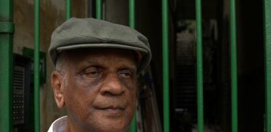 Getúlio Côrtes: "O Roberto Carlos me ajudou bastante"