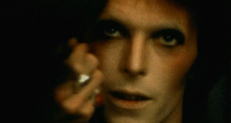 As duas despedidas de David Bowie: em Ziggy Stardust e Lazarus