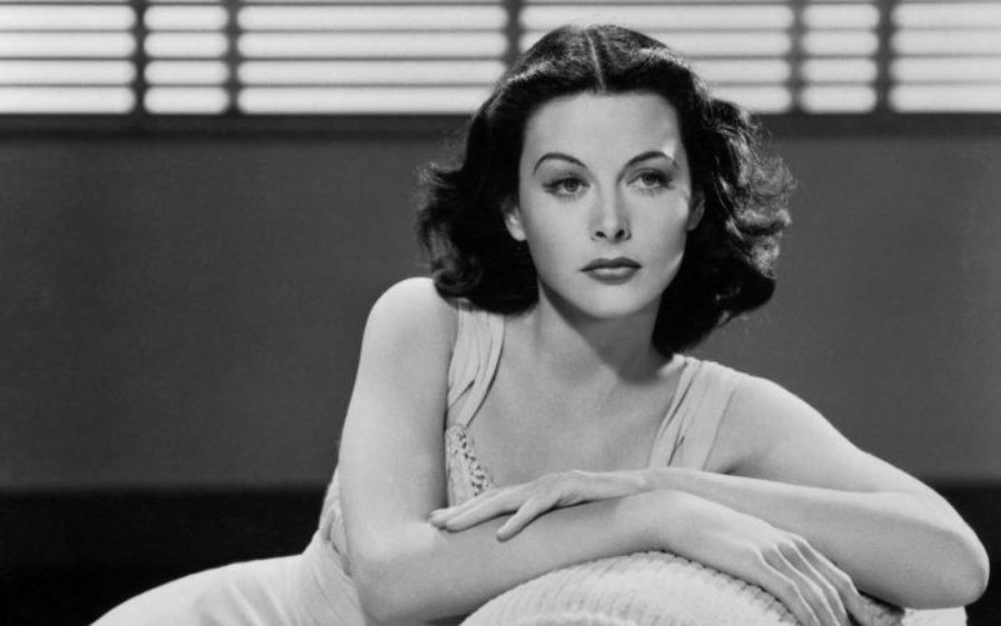 Quando Hedy Lamarr inventou o wi-fi e o bluetooth na Segunda Guerra (!)