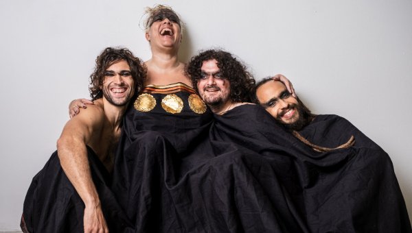 Tem crowdfunding do Ave Máquina rolando