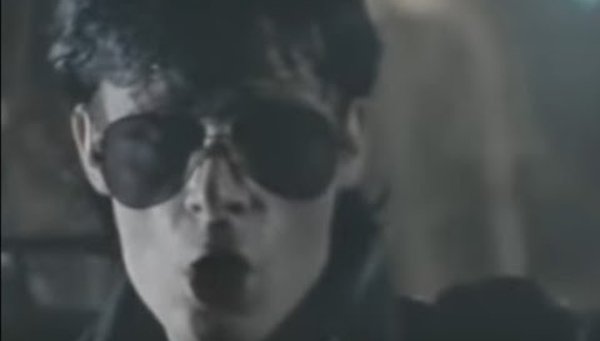 SSV: quando os Sisters Of Mercy fizeram um disco só pra cumprir contrato (e que nem saiu)