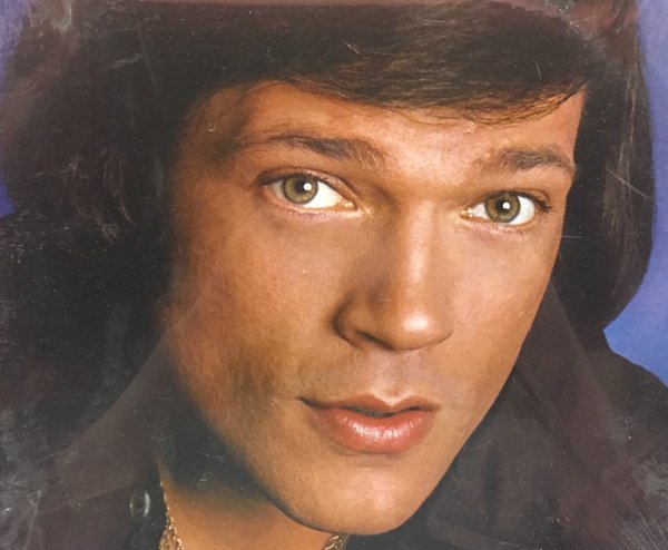 Peter Lemongello: um candidato a astro dos anos 1970 que vendia seu disco pela TV