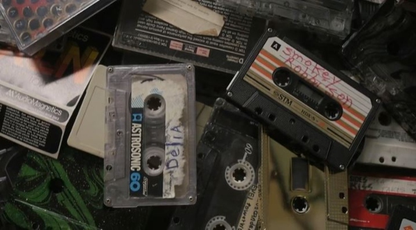 Jogaram o importantíssimo filme Cassette - A Documentary Mixtape na internet