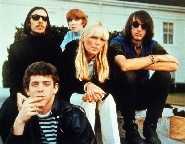 Velvet Underground ao vivo sem Lou Reed e Nico (!) em 1966