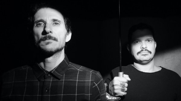 23:13: duo instrumental paulista lança single novo, "Carmella"