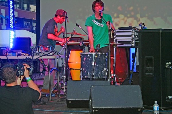 Animal Collective e seu single novo de 22 minutos