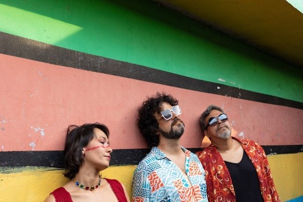Esquadrão Sonzera Total: "tristeza contagiante" em novo single, "Medida protetiva"