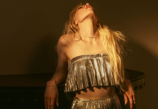 Ouvimos: Carly Rae Jepsen, "The loveliest time"