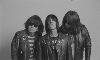 Blink-182: clipe novo "brinca" com entrevista dos Ramones em um programa de TV natinal