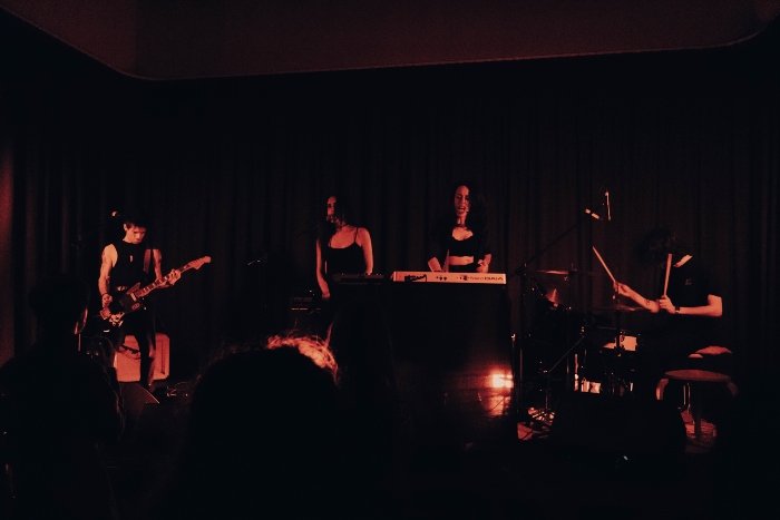 Radar: A Mosca, Megachoir, $upply e outros sons do Groover