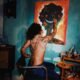 Nxdia mistura pop, rock e eletrônico em I promise no one’s watching, uma mixtape ousada que testa estilos sem medo de errar.