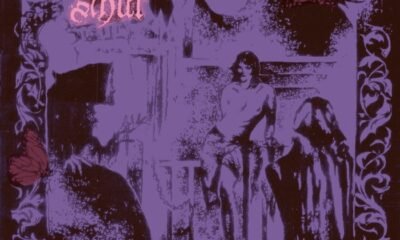 No terceiro disco, o Smut funde grunge, pós-punk e dream pop com letras angustiadas e distorções, alternando urgência e climas melódicos.