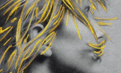 Hayley Williams manda recados bem endereçados nas 17 faixas de seus novos singles - que, coletivamente, estão sendo chamados por fãs e jornalistas de Ego. E musicalmente, tudo se sustenta muito bem.