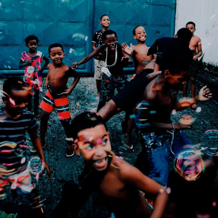 Rap e trap baiano em tensão: Vandal expõe contrastes, caos e resistência no EP Vidah.