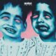 Após cinco anos de hiato, os irmãos Fontoura retomam o Muñoz em Twins, unindo stoner, psicodelia, metal e punk num som pesado e espacial.