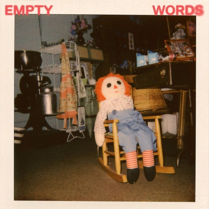 Vindo da Austrália, Radio Free Alice lança o EP Empty words: quatro faixas que misturam pós-punk dos anos 1980 e indie dos anos 2000 com toques pessoais.