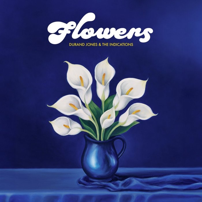 Em Flowers, Durand Jones & The Indications mergulham num soul vintage com ecos de Marvin Gaye, Motown e trilhas românticas de novela.