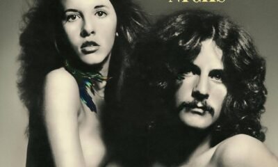 Buckingham Nicks ressurge como pérola do soft rock setentista: um disco intenso, country-rock e pré-Fleetwood Mac, cheio de tensão, charme e ótimas canções.