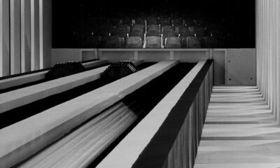 Indie samba-rock malandro do Flerte Flamingo mistura Arctic Monkeys e Jorge Ben em um disco zoeiro, psicodélico e cheio de amor, sexo e sonhos.