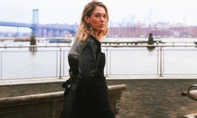 Eletropop oitentista e soft rock: Girl in a bottle, disco de Anna Of The North, traz charme, um hit vaporoso e letras (às vezes bem ingênuas) sobre amores descartáveis.