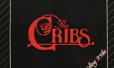 Selling a vibe mostra o The Cribs superando crises com indie, power pop e pós-punk: disco de garagem, maturidade e clima claro de vitória.
