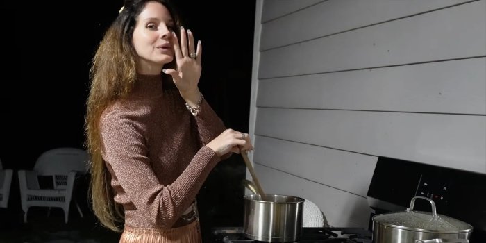 Lana Del Rey (Foto: reprodução YouTube)