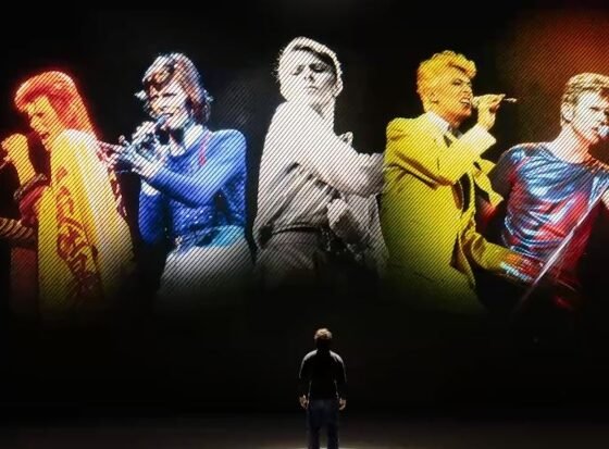 Urgente!: Nova exposição sobre David Bowie vai te levar pra dentro da mente dele
