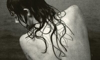 Lucy Kruger and The Lost Boys criam suspense em Pale bloom: pós-punk sombrio, folk e tensão emocional em climas entre sonho e pesadelo.