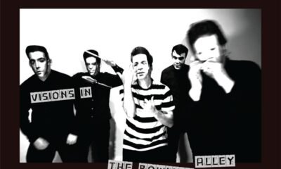 Veteranos pouco lembrados do indie britânico, Jack Rubies retornam sem nostalgia: Visions in the bowling alley mistura C86, britpop e psicodelia, com canções fortes acima das referências.