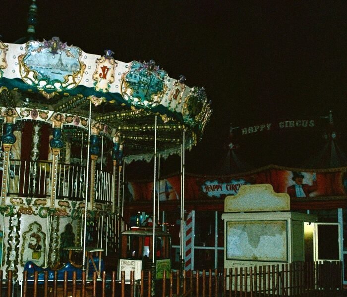 Trauma Ray mistura shoegaze e metal 90s no EP Carnival, unindo peso à la Alice In Chains a climas sombrios e nada sonhadores.