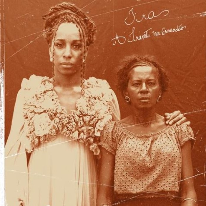 Na trilha de Ira – A travesti na escravidão, Anuby Messias mistura jazz, soul e pop para tratar de memória trans negra, racismo e apagamento histórico.