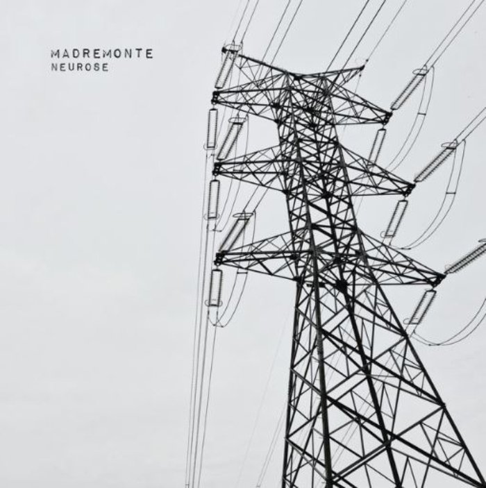 No EP Neurose, a banda Madremonte faz punk garageiro cru, entre Ramones, Iggy e letras irônicas do cotidiano.