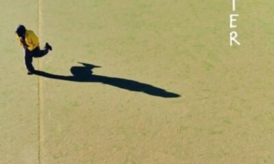 No EP Stupid kids, Master Peace mistura rock, dance e rap com ironia sobre IA, big techs, traumas e geração Z, citando Cure e Ramones.