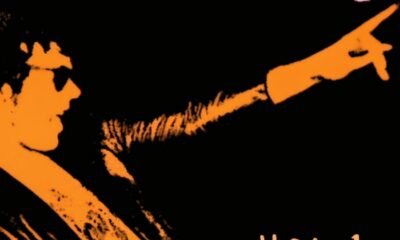 PapaNotPope, de Fernando Papassoni (ex-Detetives), mistura eletrônica suja, trip hop e clima 80s experimental em Vol. I.