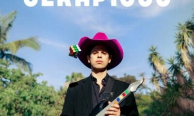 Gabriel Serapicos satiriza geração, política e cultura pop em Bug do millennial. Power pop, punk e synthpop embalam letras ácidas e personagens absurdos.