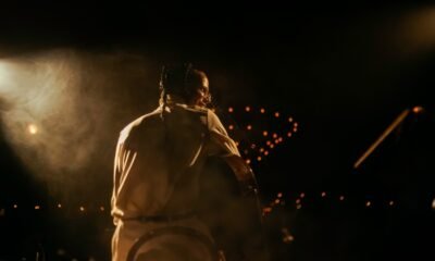 Giovani Cideira anuncia disco ao vivo com foco em "voz, violão e presença"