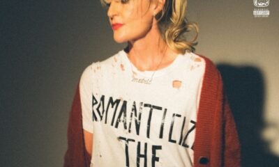 Ouvimos: Metric – “Romanticize the dive”