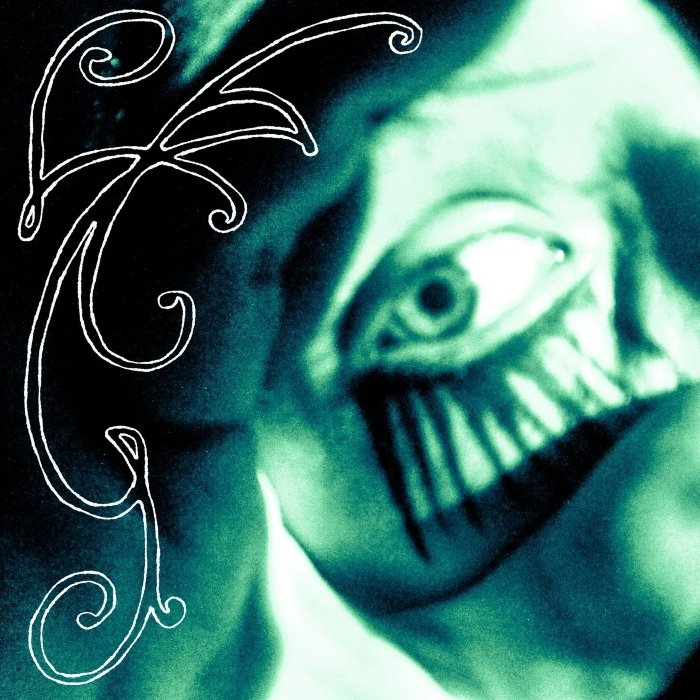 Quedalivre mistura emo, nu-metal e indie em Seres urbanos, com peso, melodia e ruído. Disco diverso, bem produzido e cheio de referências dos anos 90/2000.