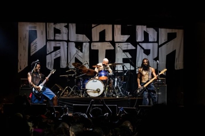 Foto (Black Pantera): Felipe Brabo / Divulgação