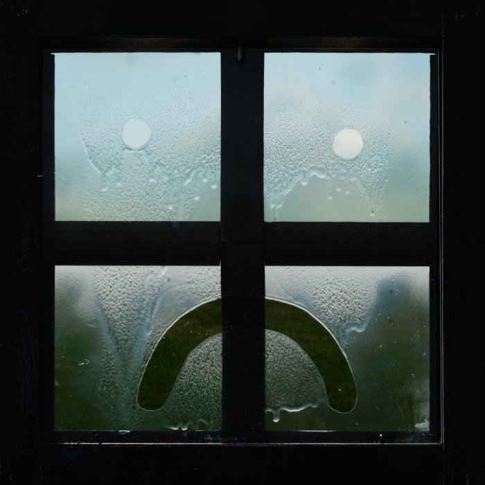 Resenha: alse Advertising – “The sorry window”