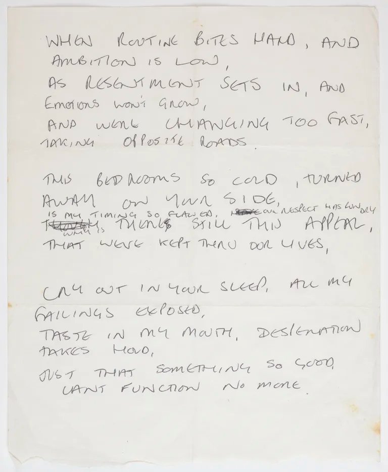 Manuscrito de Love will tear us apart, música do Joy Division, com a caligrafia de Ian Curtis
