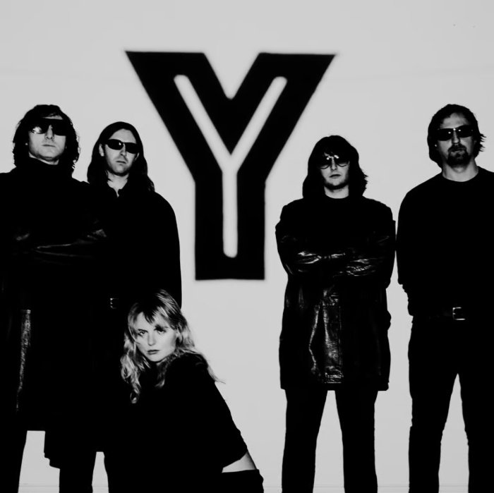 Resenha: Y – “Enter” (EP)