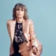 Chrissie Hynde compara fãs filmando shows a ‘macacos se masturbando'