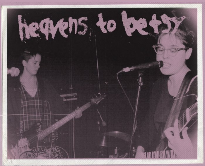 Lenda do riot grrrl, Heavens To Betsy faz reunião surpresa e anuncia turnê