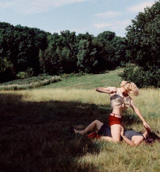 Resenha: Modern Woman – “Johnny’s dreamworld”