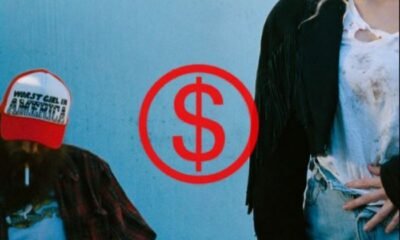 Resenha: Slayyyter – “Wor$t girl in America”